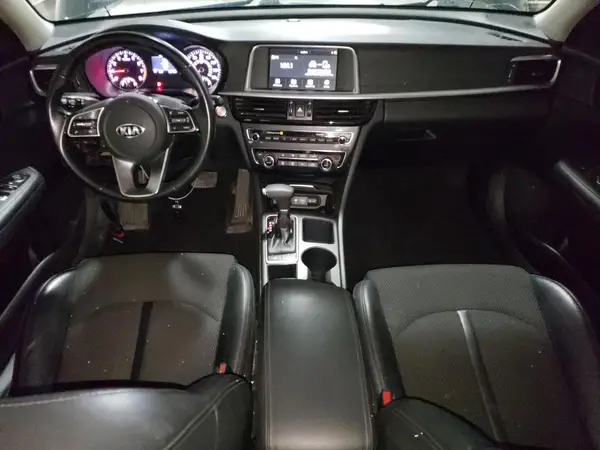 5XXGT4L35KG318796 2019 KIA OPTIMA - Image 8