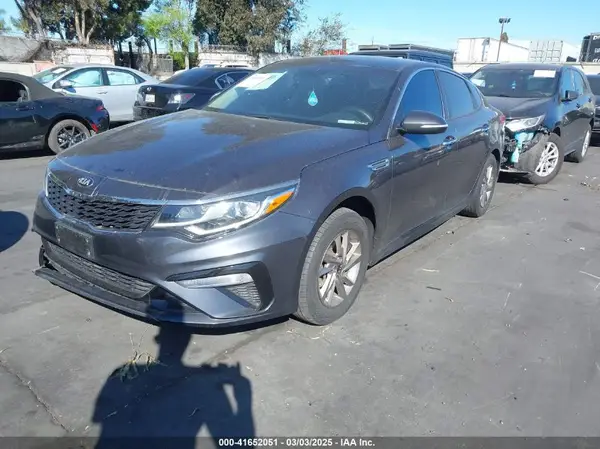 5XXGT4L35KG319687 2019 KIA OPTIMA - Image 2