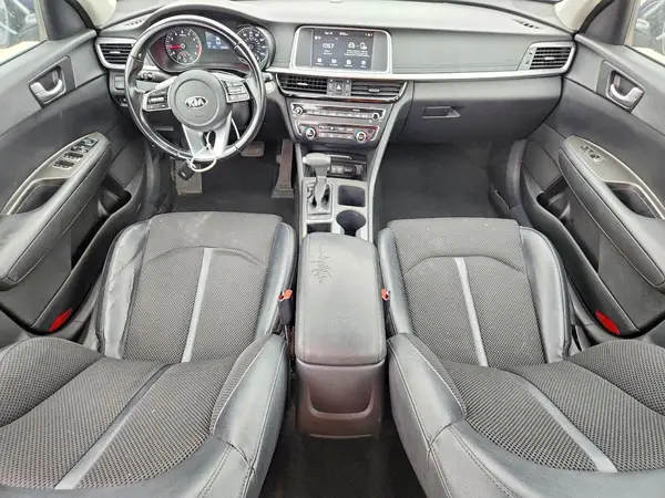 5XXGT4L35KG319768 2019 KIA OPTIMA - Image 8