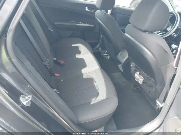5XXGT4L35KG321228 2019 KIA OPTIMA - Image 8
