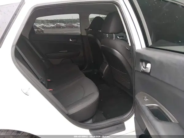 5XXGT4L35KG328163 2019 KIA OPTIMA - Image 8