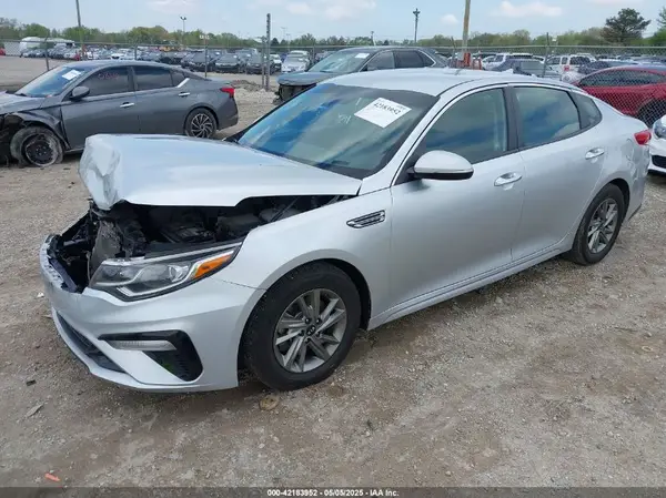 5XXGT4L35KG328583 2019 KIA OPTIMA - Image 2