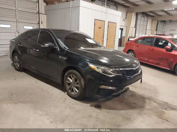 5XXGT4L35KG329510 2019 KIA OPTIMA - Image 1