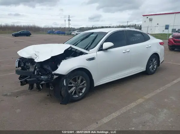 5XXGT4L35KG337946 2019 KIA OPTIMA - Image 2