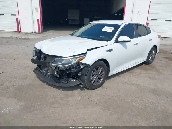 5XXGT4L35KG338918 2019 KIA OPTIMA - Image 2