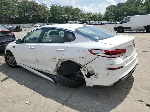 5XXGT4L35KG339972 2019 KIA OPTIMA - Image 2