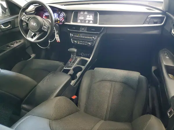 5XXGT4L35KG340703 2019 KIA OPTIMA - Image 8