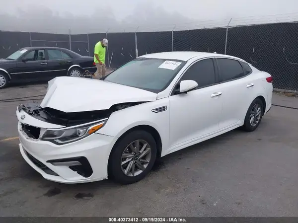 5XXGT4L35KG340751 2019 KIA OPTIMA - Image 2