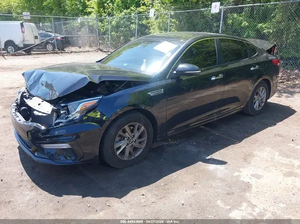 5XXGT4L35KG340782 2019 KIA OPTIMA - Image 2