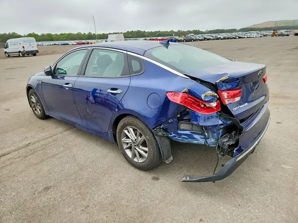 5XXGT4L35KG341043 2019 KIA OPTIMA - Image 2