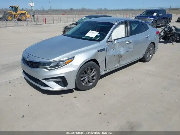 5XXGT4L35KG346839 2019 KIA OPTIMA - Image 2