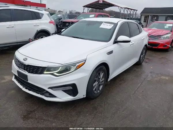 5XXGT4L35KG347277 2019 KIA OPTIMA - Image 2