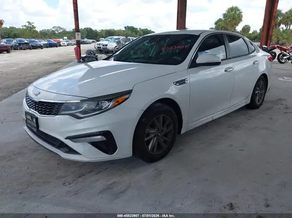 5XXGT4L35KG348557 2019 KIA OPTIMA - Image 2