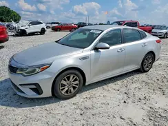 5XXGT4L35KG349580 2019 KIA OPTIMA