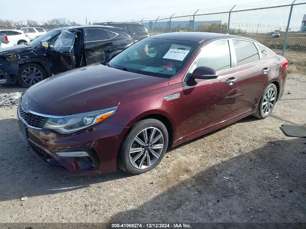5XXGT4L35KG350342 2019 KIA OPTIMA - Image 2