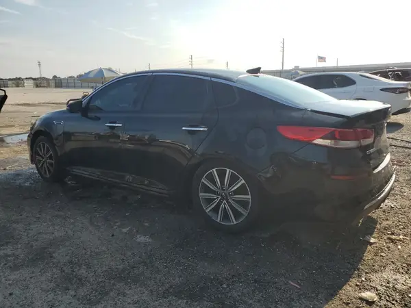 5XXGT4L35KG350549 2019 KIA OPTIMA - Image 2