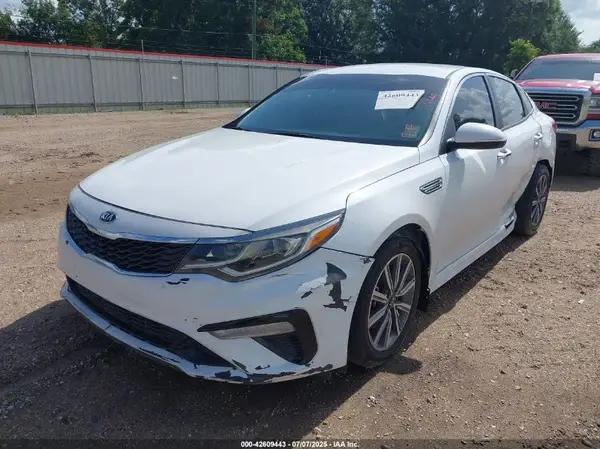 5XXGT4L35KG350583 2019 KIA OPTIMA - Image 2