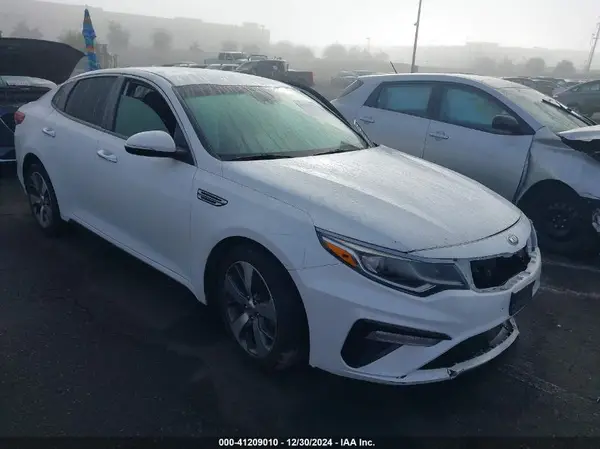 5XXGT4L35KG353970 2019 KIA OPTIMA - Image 1