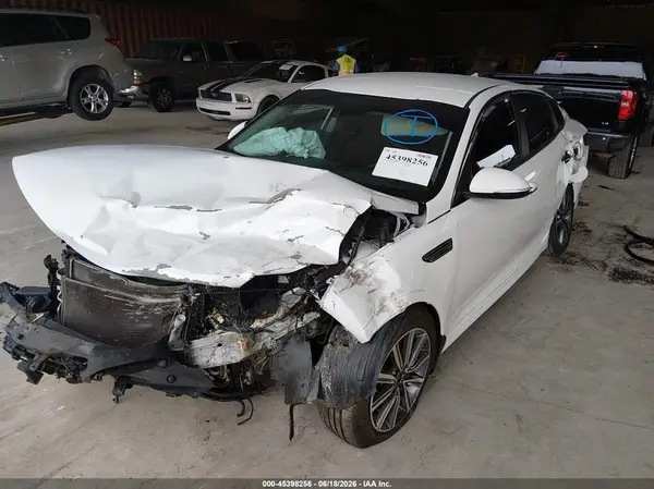 5XXGT4L35KG354942 2019 KIA OPTIMA - Image 2