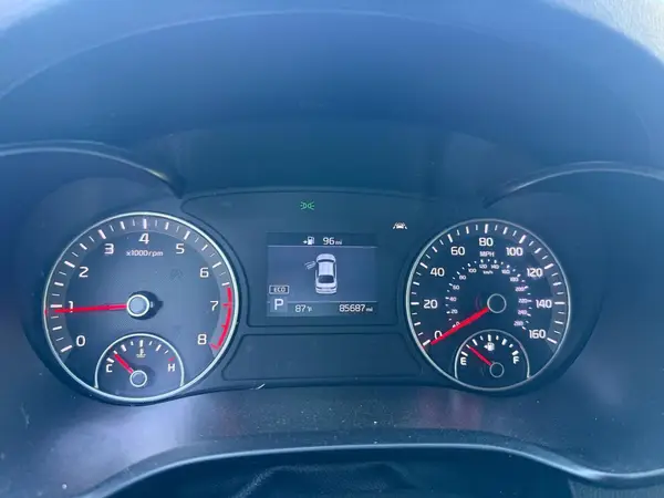 5XXGT4L35KG357145 2019 KIA OPTIMA - Image 8