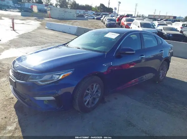 5XXGT4L35KG357596 2019 KIA OPTIMA - Image 2