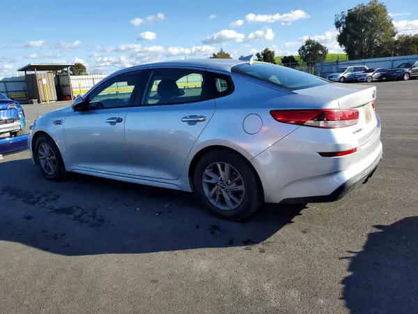 5XXGT4L35KG358330 2019 KIA OPTIMA - Image 2