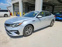 5XXGT4L35KG359588 2019 KIA OPTIMA