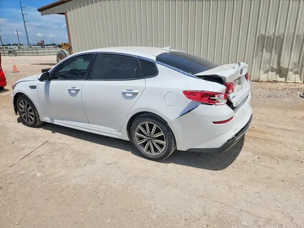 5XXGT4L35KG359817 2019 KIA OPTIMA - Image 2