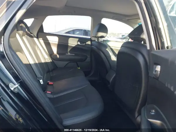 5XXGT4L35KG361616 2019 KIA OPTIMA - Image 8