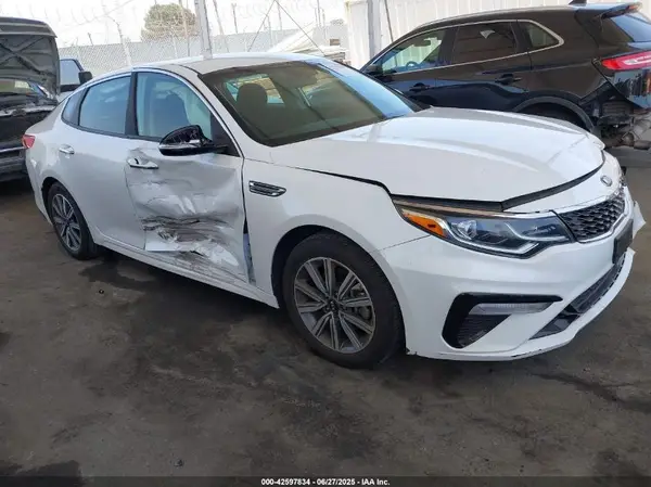 5XXGT4L35KG369005 2019 KIA OPTIMA - Image 1