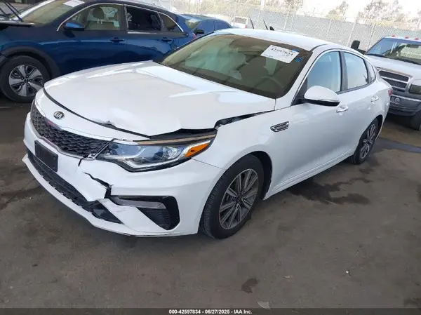 5XXGT4L35KG369005 2019 KIA OPTIMA - Image 2