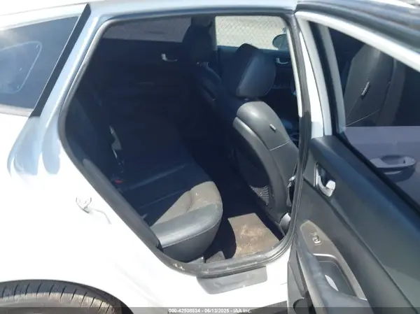 5XXGT4L35KG369120 2019 KIA OPTIMA - Image 8