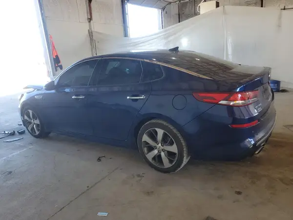 5XXGT4L35KG370316 2019 KIA OPTIMA - Image 2
