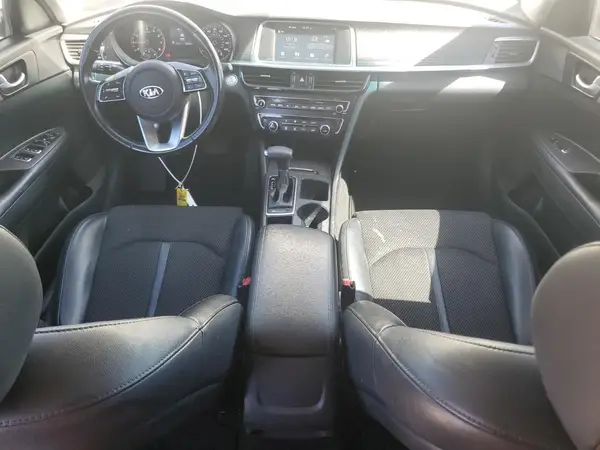 5XXGT4L35KG371000 2019 KIA OPTIMA - Image 8