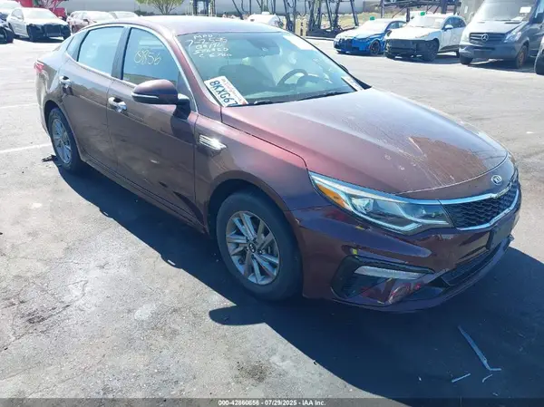 5XXGT4L35KG376780 2019 KIA OPTIMA - Image 1