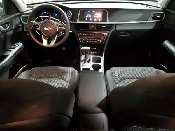 5XXGT4L35KG377685 2019 KIA OPTIMA - Image 8