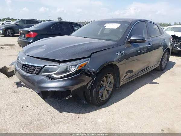 5XXGT4L35KG378755 2019 KIA OPTIMA - Image 2