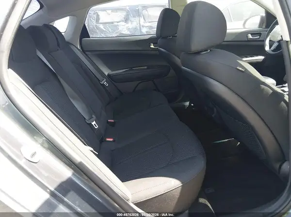 5XXGT4L35KG378755 2019 KIA OPTIMA - Image 8