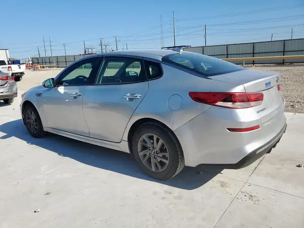 5XXGT4L35LG381740 2020 KIA OPTIMA - Image 2