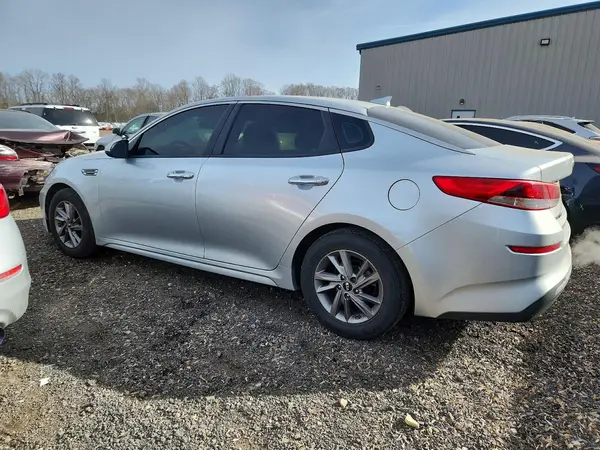 5XXGT4L35LG384878 2020 KIA OPTIMA - Image 2