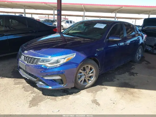 5XXGT4L35LG386713 2020 KIA OPTIMA - Image 2