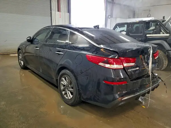 5XXGT4L35LG387537 2020 KIA OPTIMA - Image 2