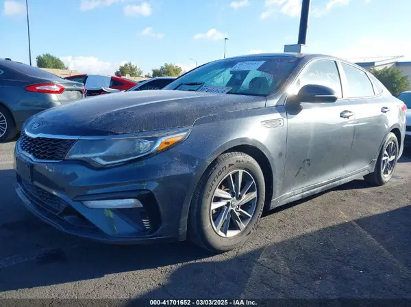 5XXGT4L35LG389515 2020 KIA OPTIMA - Image 2