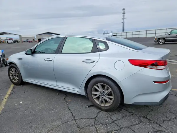 5XXGT4L35LG390034 2020 KIA OPTIMA - Image 2