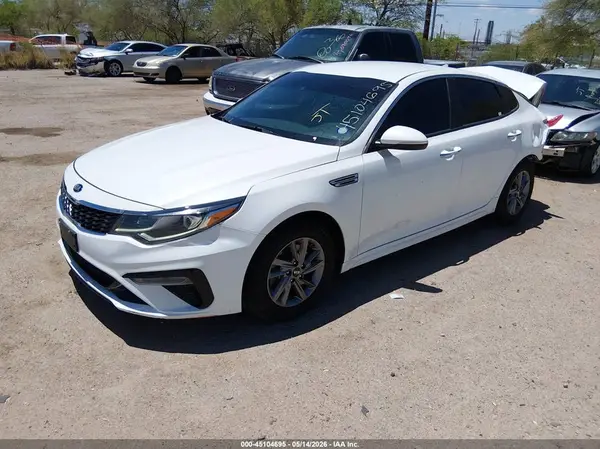 5XXGT4L35LG391975 2020 KIA OPTIMA - Image 2