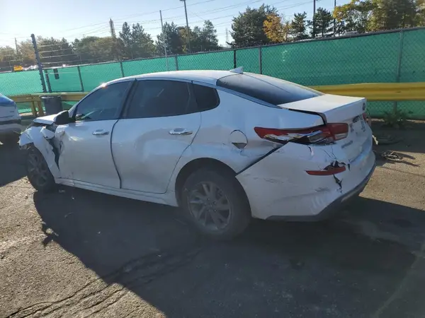 5XXGT4L35LG395735 2020 KIA OPTIMA - Image 2