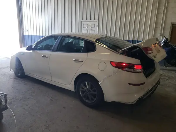 5XXGT4L35LG397629 2020 KIA OPTIMA - Image 2