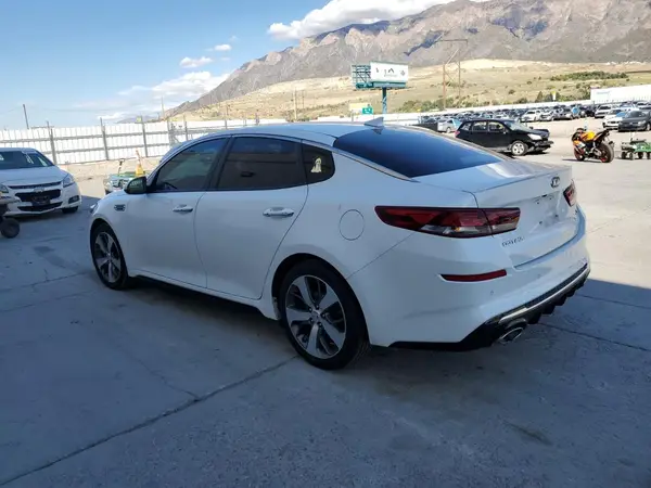 5XXGT4L35LG397680 2020 KIA OPTIMA - Image 2