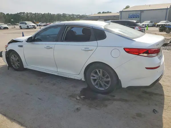 5XXGT4L35LG399008 2020 KIA OPTIMA - Image 2