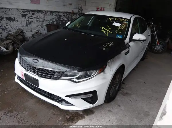 5XXGT4L35LG399963 2020 KIA OPTIMA - Image 2